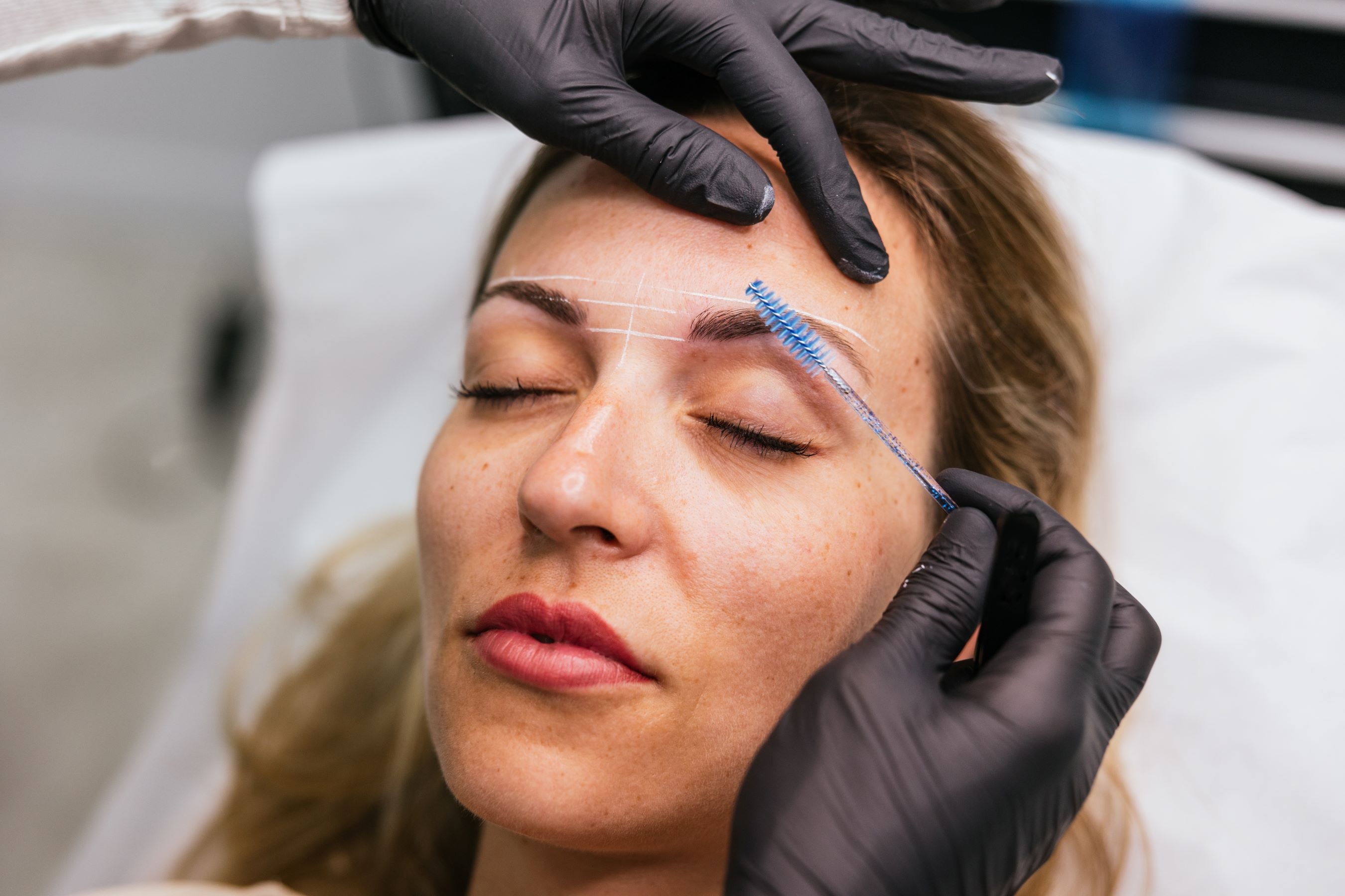 Design de Sobrancelhas e Depilação Egípcia