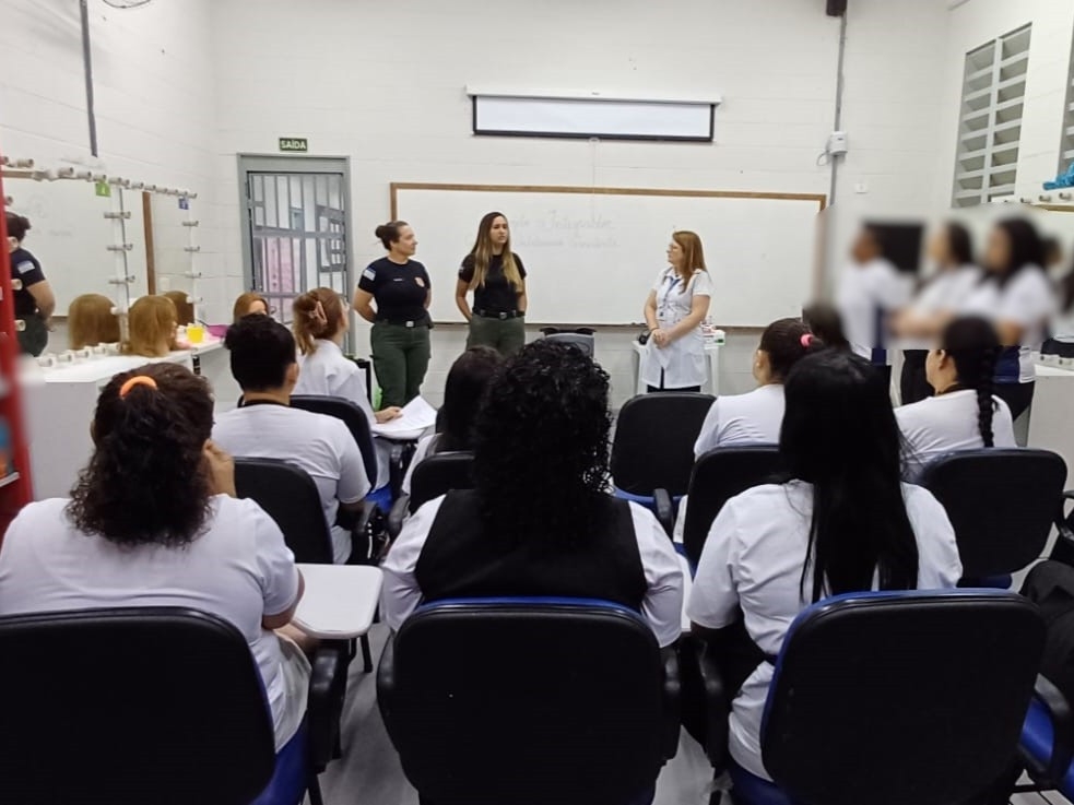Senac-ES e Sejus realizam formatura de cursos de qualificação profissional ofertados para internas do sistema prisional de Colatina