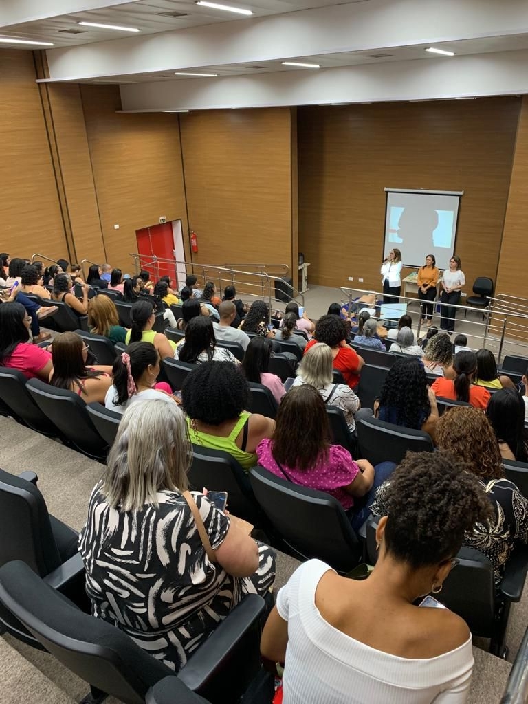 Senac-ES e Prefeitura da Serra se unem para oferecer treinamento para profissionais da Rede Municipal de Educação