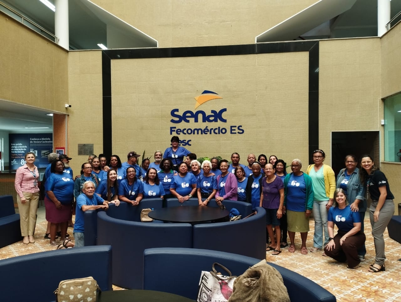  Senac de Cachoeiro de Itapemirim recebe participantes do Sesc 60+ e os envolve em atividade de inclusão digital