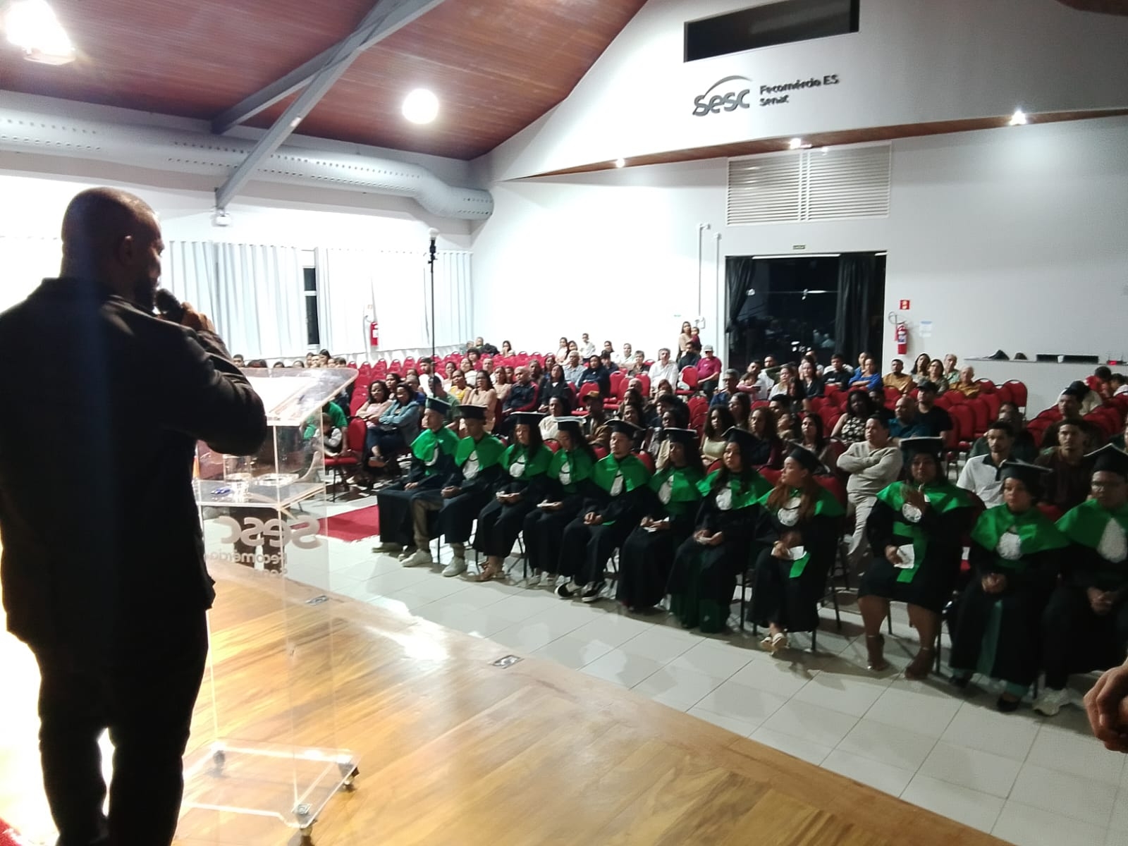 Senac de Linhares forma novos profissionais nas áreas de Segurança do Trabalho e Desenvolvimento de Sistemas