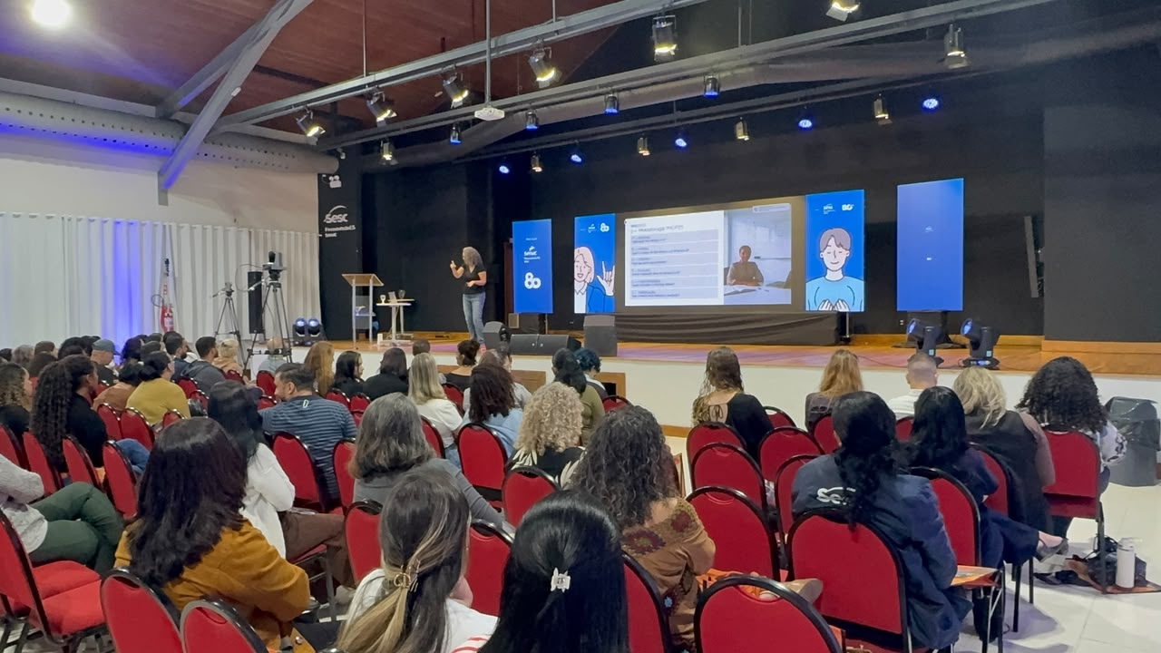 Com Ronice Müller, Daniel Junqueira e Matteus Ribeiro, 1º dia do Seminário Estadual de Libras do Senac-ES reúne professores, estudantes e profissionais da área em Linhares