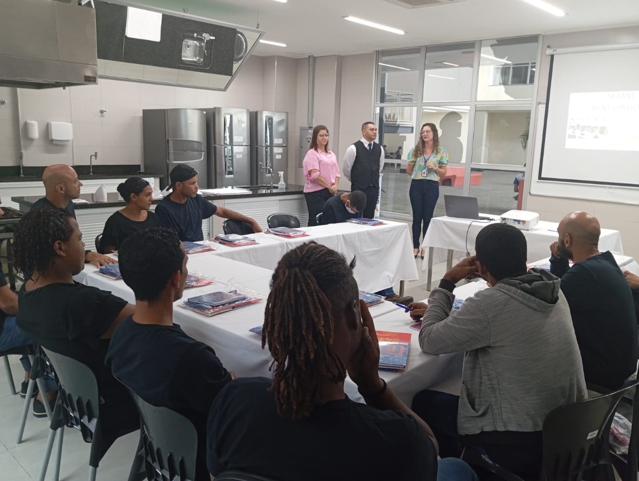 Senac-ES e Prefeitura da Serra promovem capacitação profissional para pessoas em situação de rua