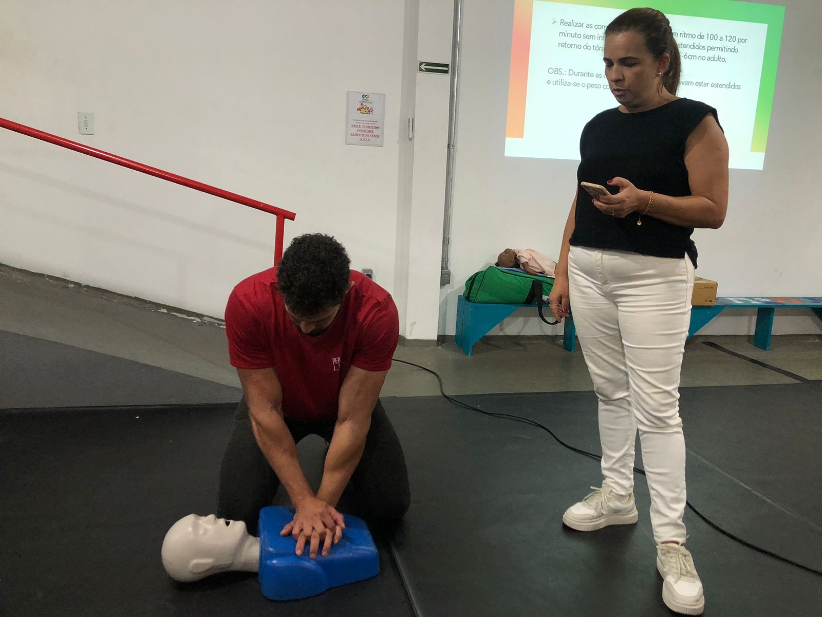 Senac-ES capacita profissionais do CRJ de Aracruz em curso de Primeiros Socorros