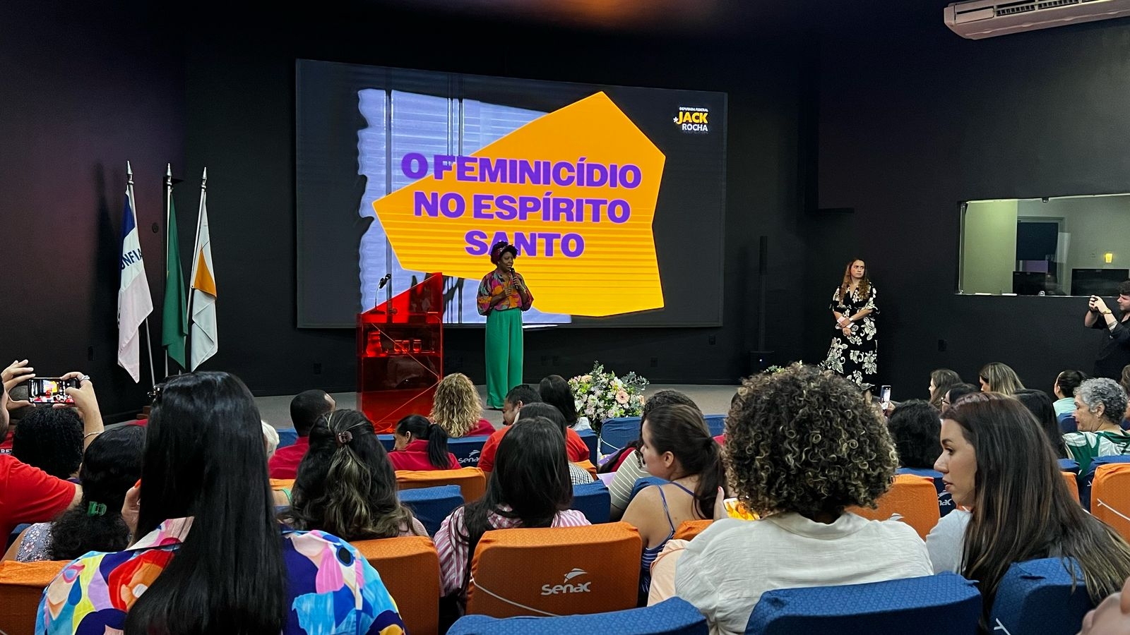 II Seminário da Rede Capixaba Mulher e Trabalho discute o combate ao feminicídio no Auditório do Senac em Vitória