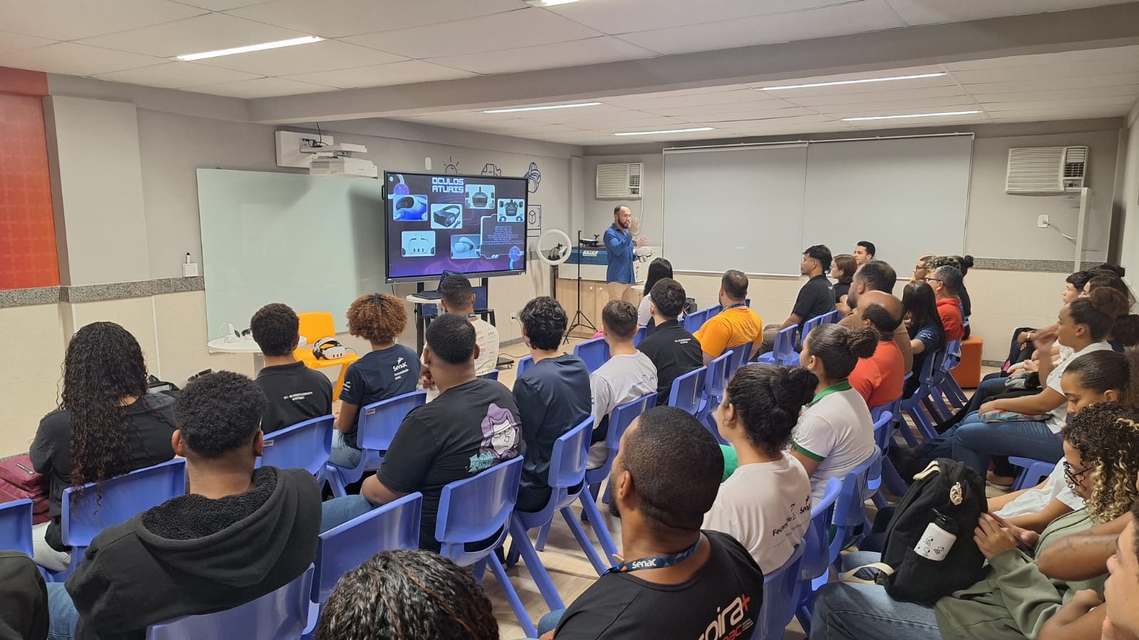 Inovação na prática: alunos do Senac de Linhares participam de experiências imersivas