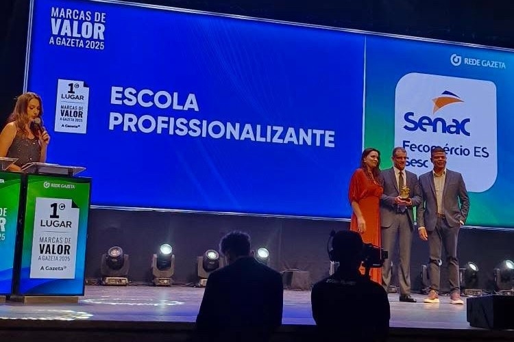 Senac conquista o 1º lugar no Prêmio Marcas de Valor na categoria Escola Profissionalizante