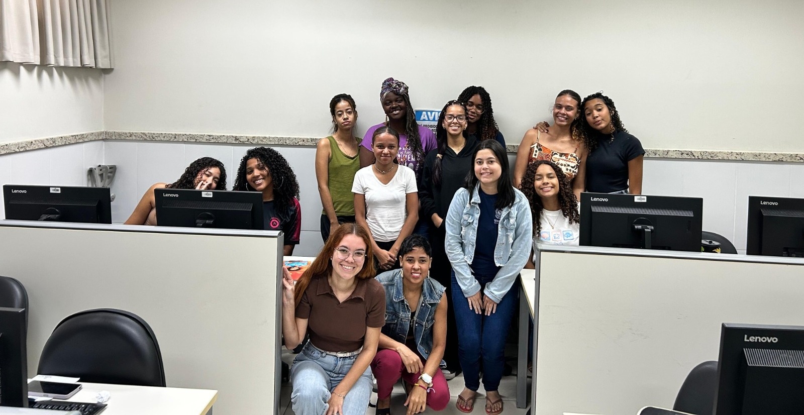 Senac de São Mateus inicia nova turma do Jovem Programadora para ampliar a presença feminina na tecnologia