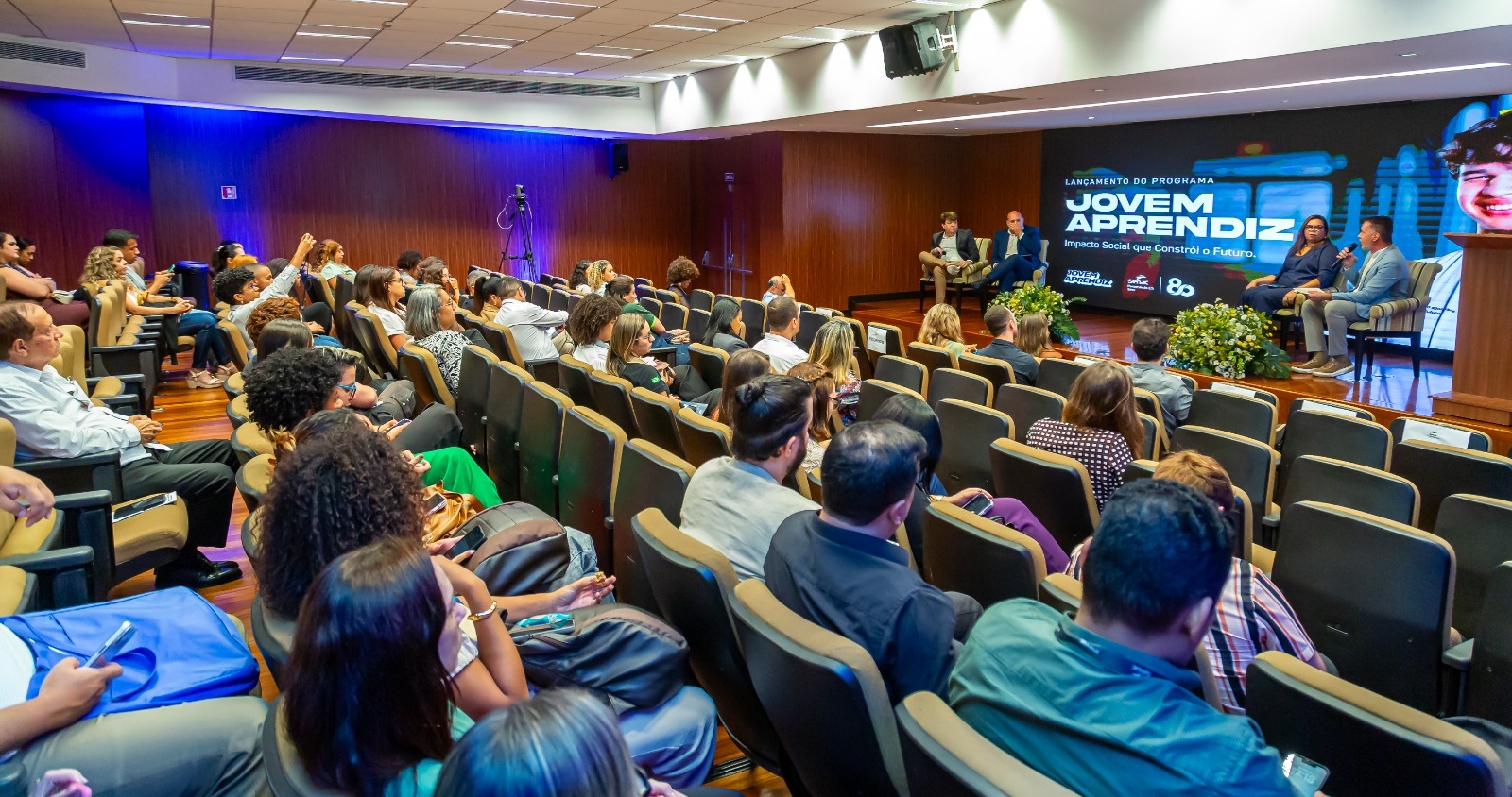 Jovem Aprendiz 2026 reforça impacto social e transformação na educação dos estudantes
